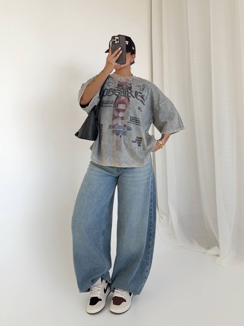 تی شرت باکسی سنگ شور طوسی LESS کد : 103885