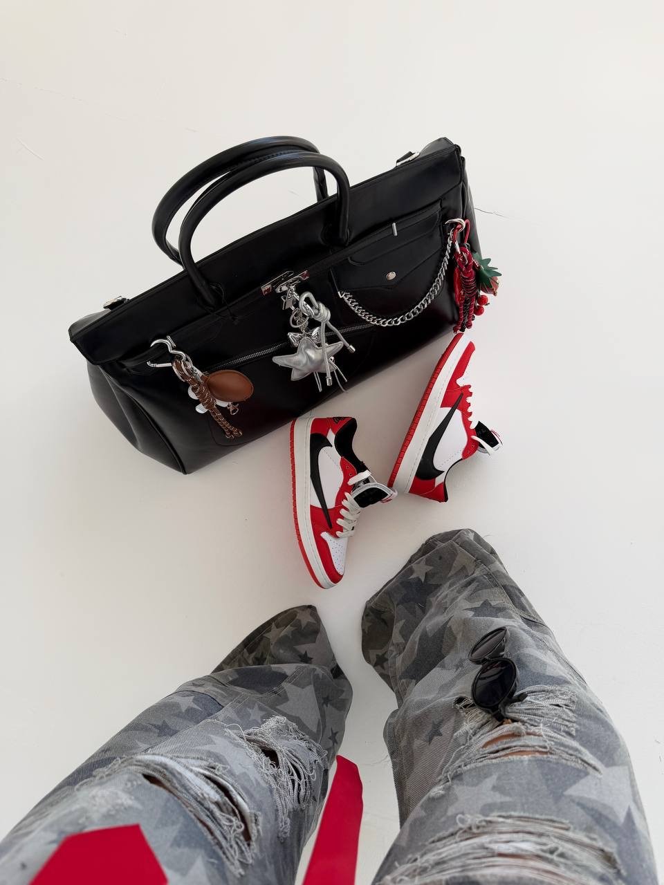 کتانی سفید قرمز جردن RED RANK کد : 50463