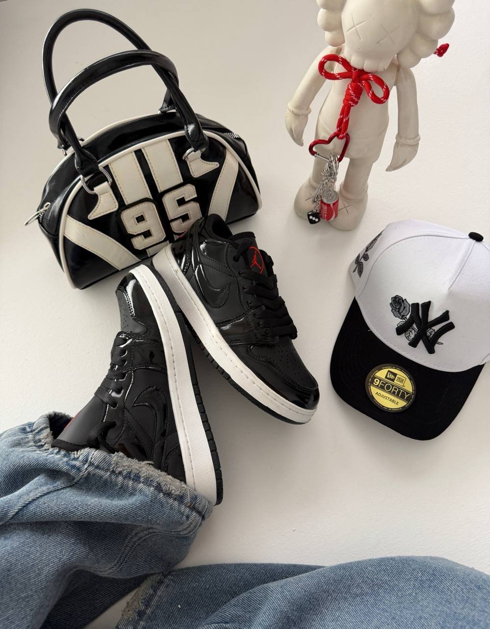 کتانی مشکی سفید جردن DARK BLACK کد : ۵۰۴۵۷