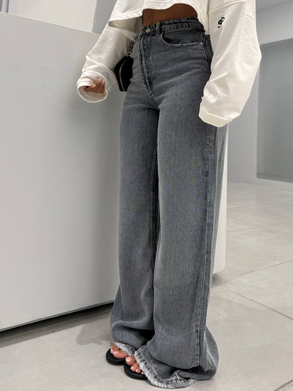 IMG_5387 شلوار جین نیم بگ SILVER DENIM CULT کد : ۷۰۷۲۶ - Image 1